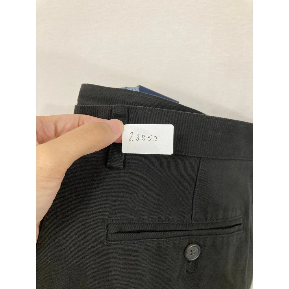 New Chaps‎ Mens Chino Shorts size 42 Black Flat Front Cotton Casual